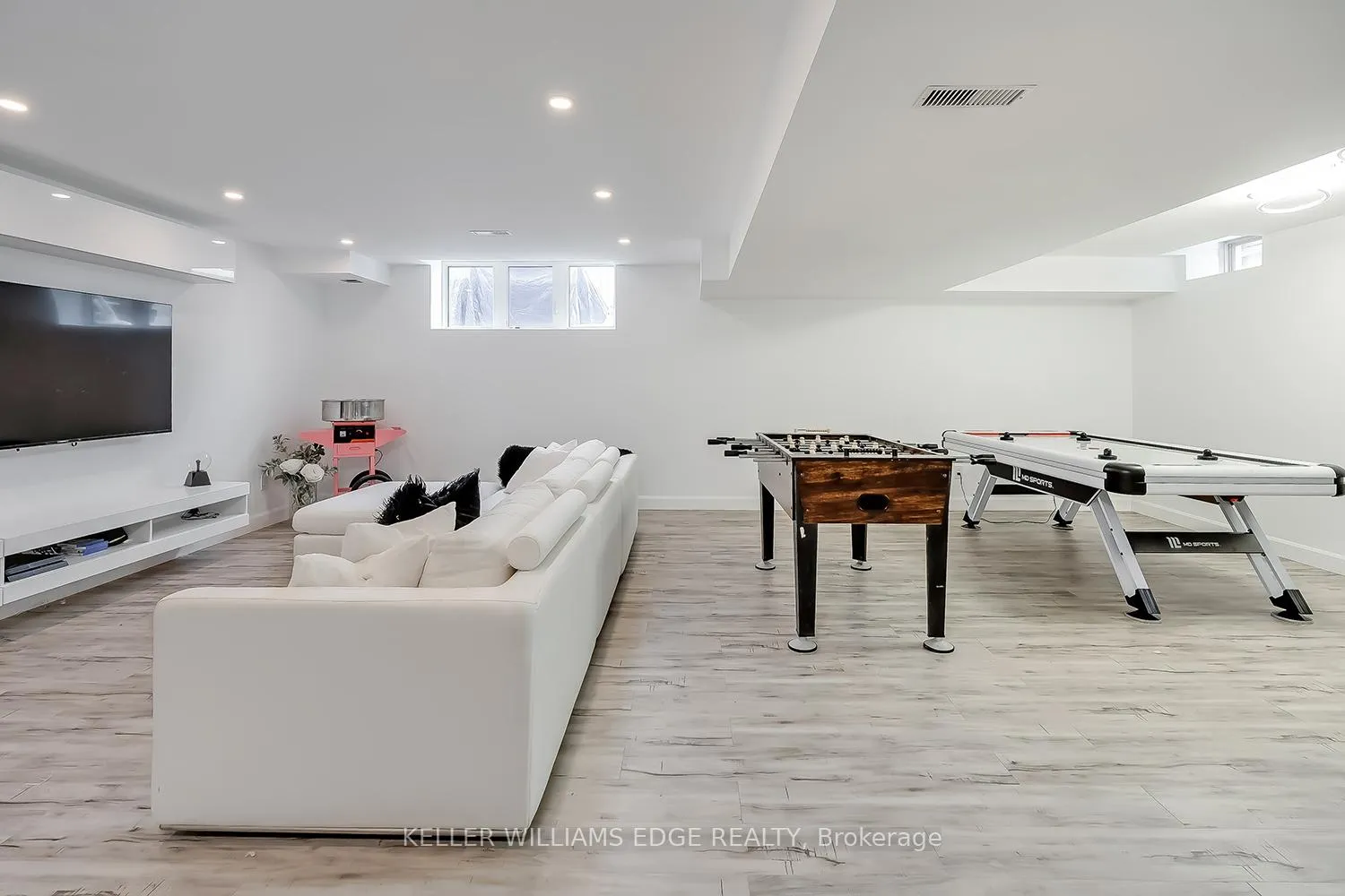 Photo 39 of 168 Echovalley Drive, Hamilton, Stoney Creek Mountain — HOMEH