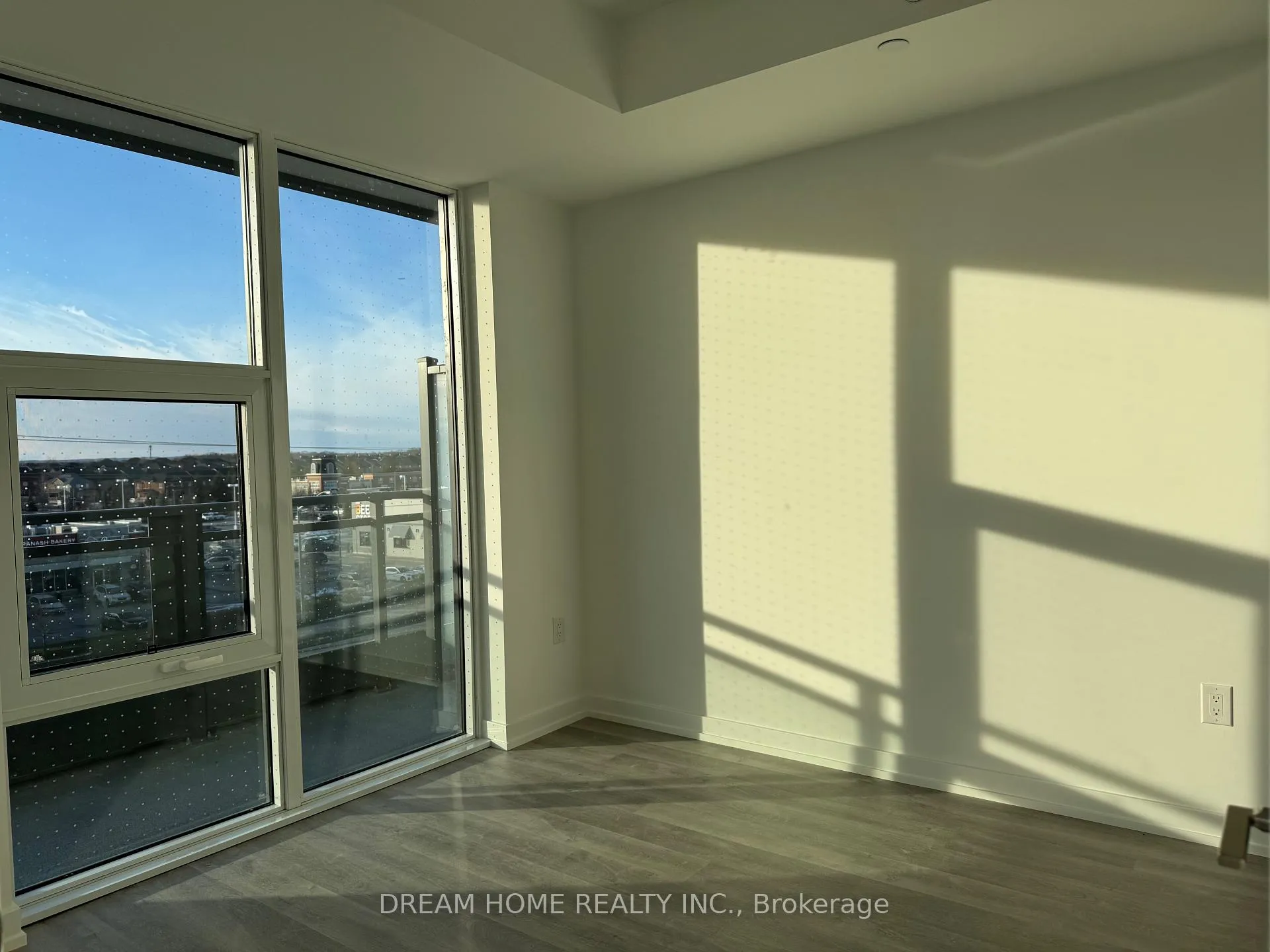 Photo 3 of Unit 529, 9763 Markham Road, Markham, Greensborough — HOMEH