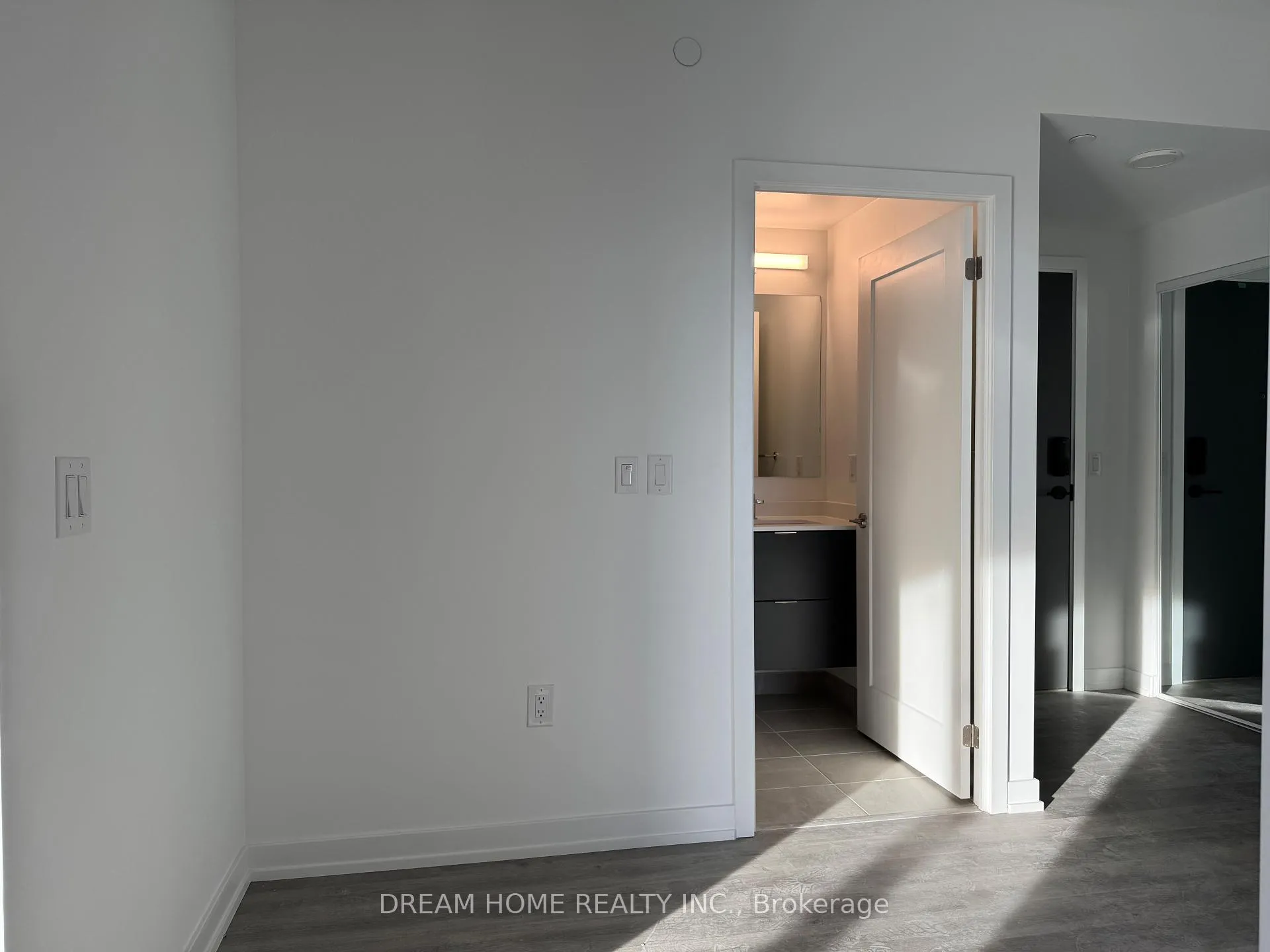 Photo 11 of Unit 529, 9763 Markham Road, Markham, Greensborough — HOMEH
