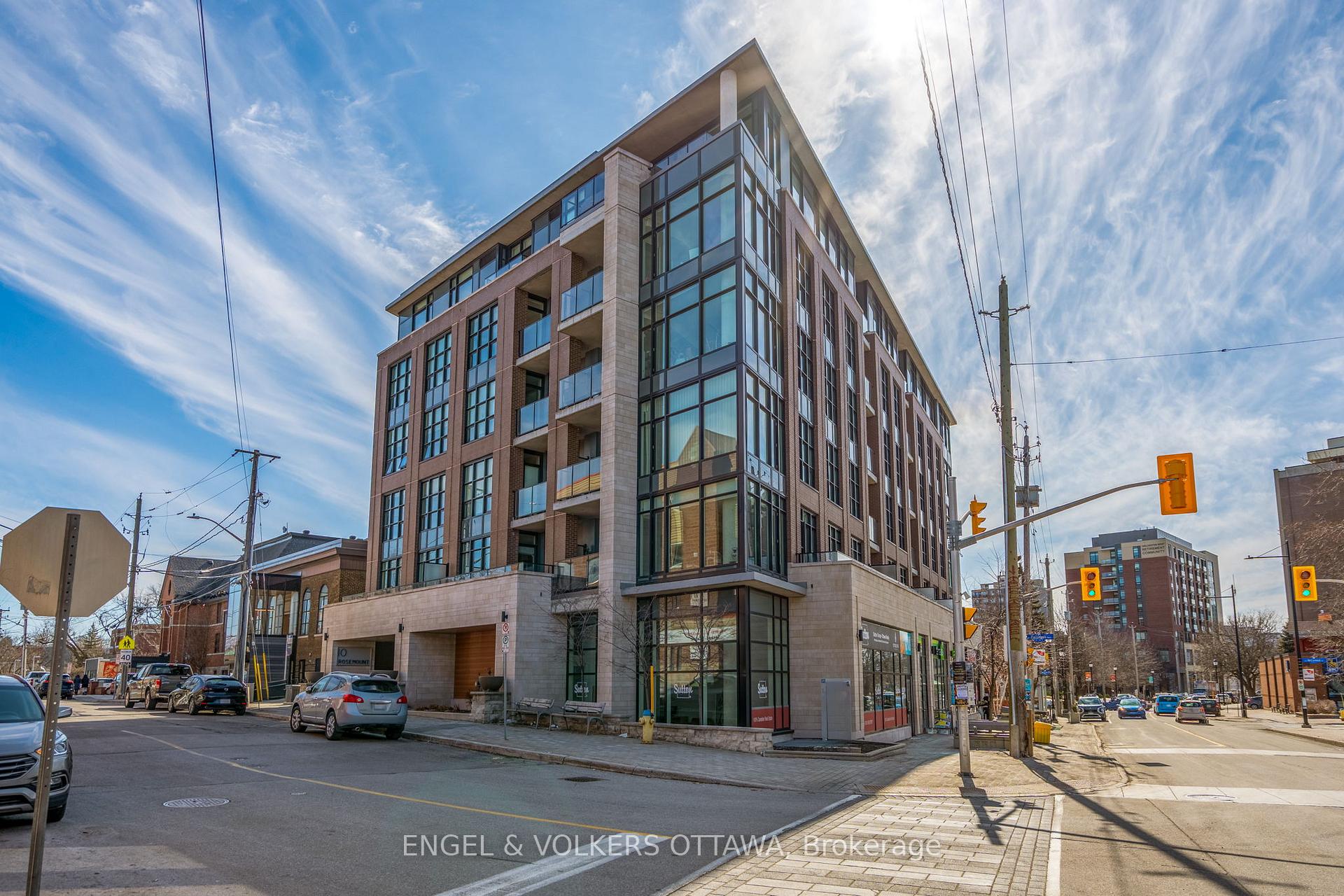 Front of Unit 210, 10 Rosemount Avenue