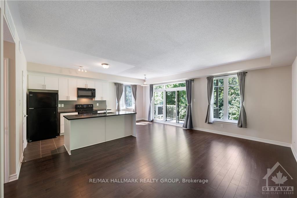 Photo 3 of Unit E, 1032 BERYL Private, Ottawa, Riverside South/Gloucester Glen — HOMEH