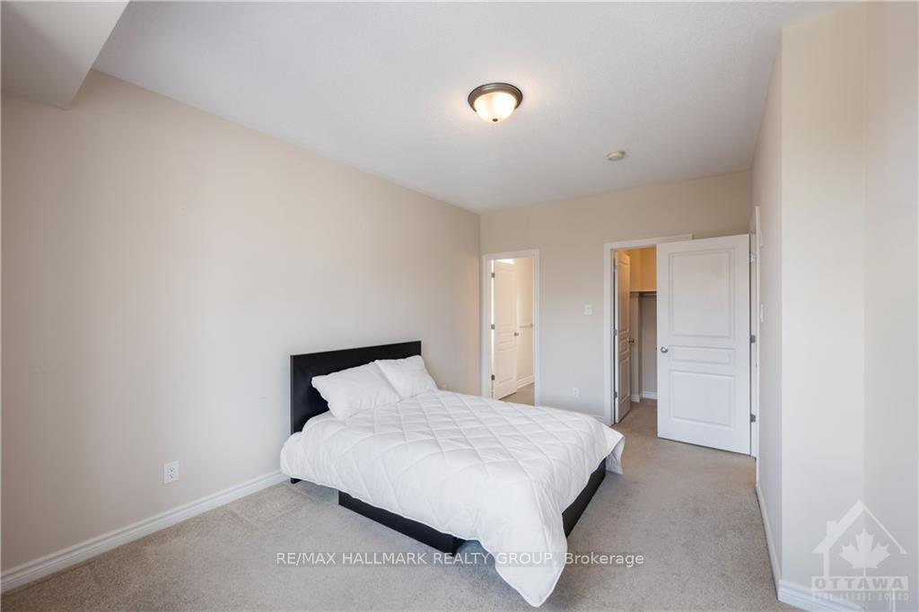 Photo 15 of Unit E, 1032 BERYL Private, Ottawa, Riverside South/Gloucester Glen — HOMEH