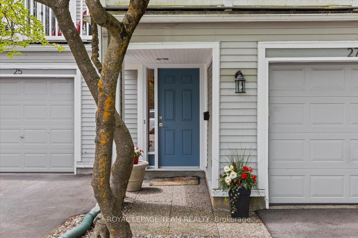 Photo 3 of Unit 14, 27 Forsyth Lane, Ottawa, Crystal Beach — HOMEH
