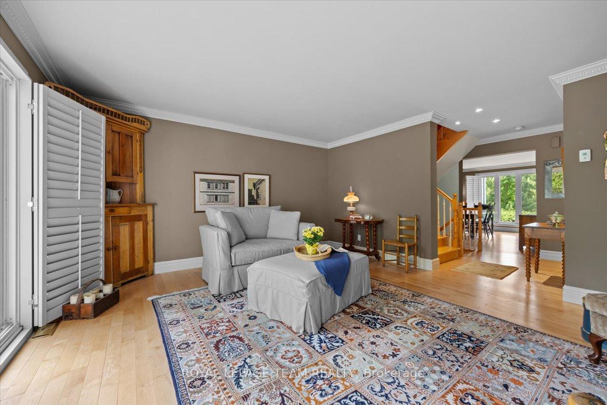 Photo 8 of Unit 14, 27 Forsyth Lane, Ottawa, Crystal Beach — HOMEH