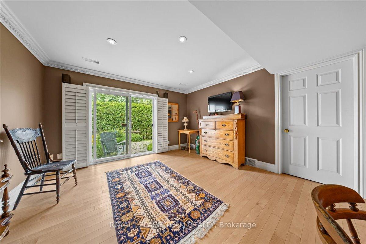Photo 23 of Unit 14, 27 Forsyth Lane, Ottawa, Crystal Beach — HOMEH