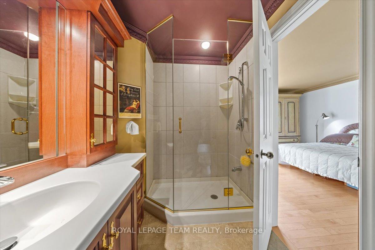 Photo 30 of Unit 14, 27 Forsyth Lane, Ottawa, Crystal Beach — HOMEH