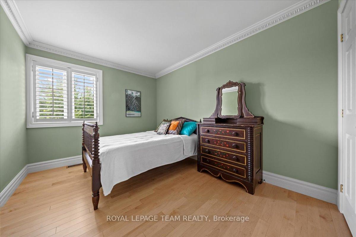 Photo 34 of Unit 14, 27 Forsyth Lane, Ottawa, Crystal Beach — HOMEH