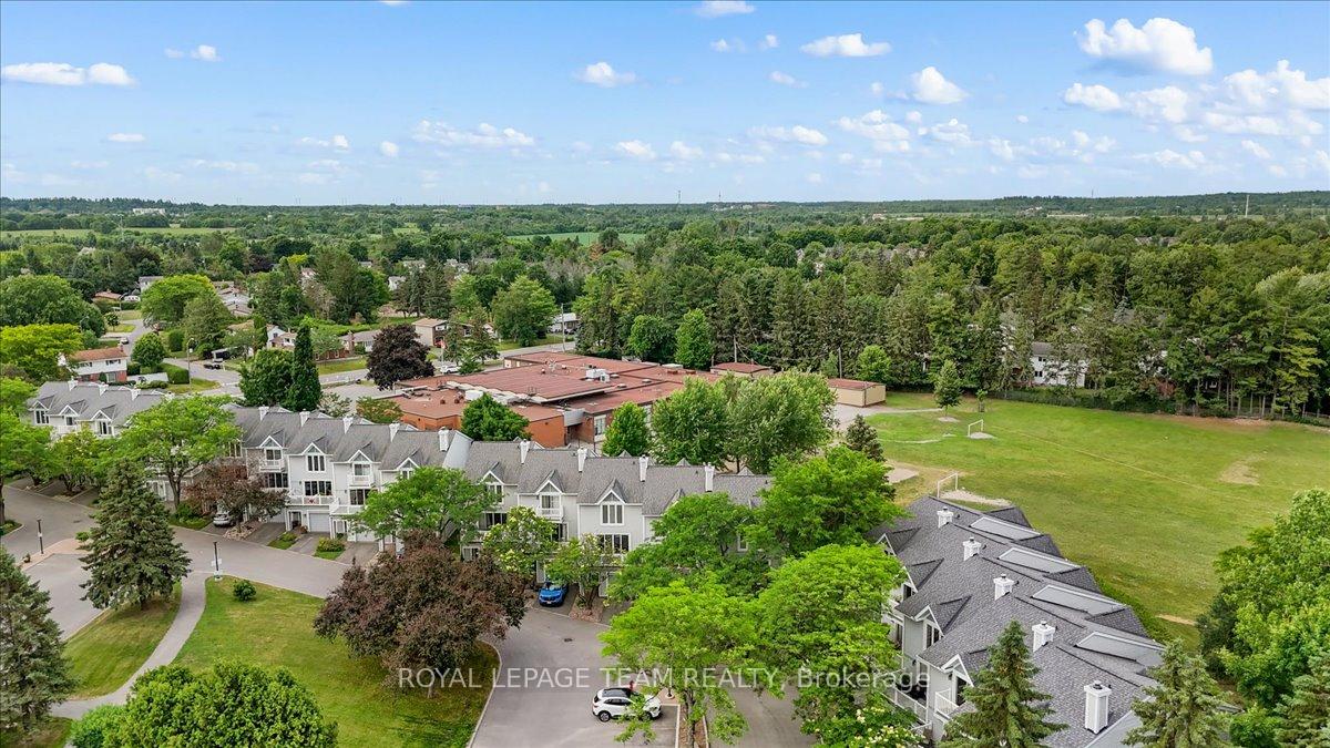 Photo 41 of Unit 14, 27 Forsyth Lane, Ottawa, Crystal Beach — HOMEH