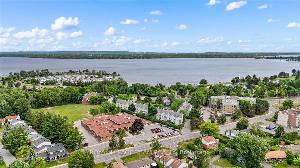 Photo 45 of Unit 14, 27 Forsyth Lane, Ottawa, Crystal Beach — HOMEH