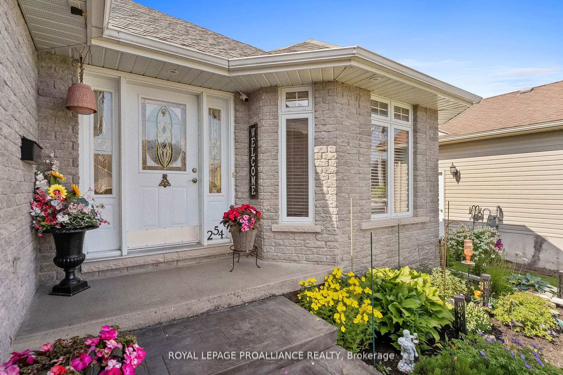Photo 4 of 254 Raglan Street, Brighton — HOMEH