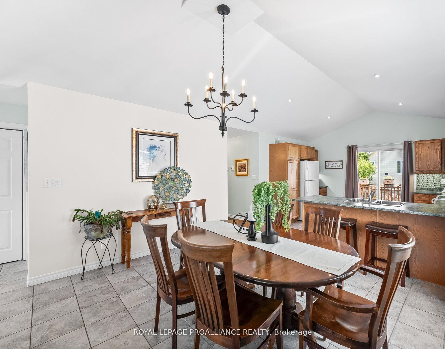 Photo 25 of 254 Raglan Street, Brighton — HOMEH