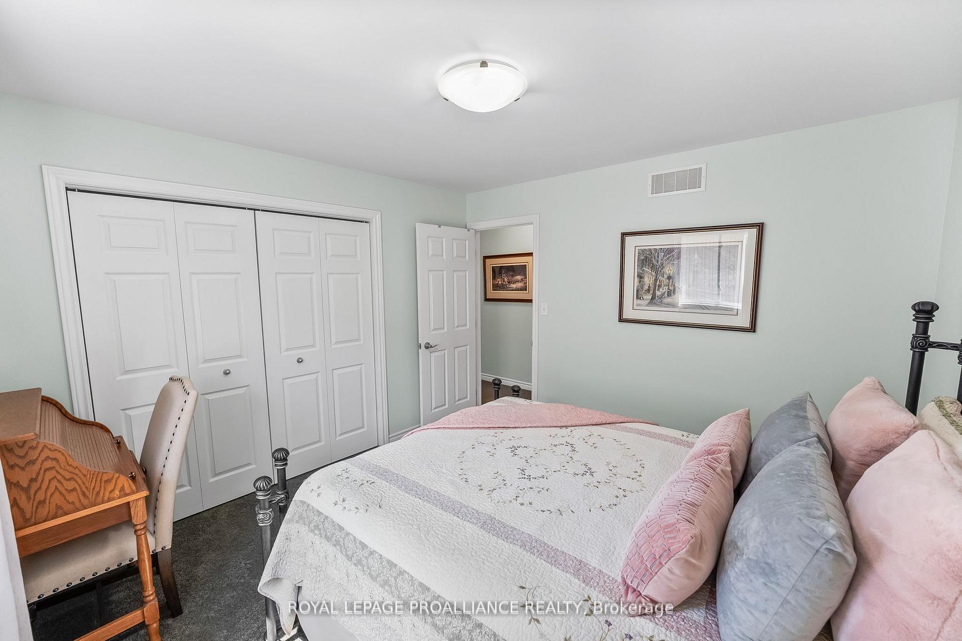 Photo 23 of 254 Raglan Street, Brighton — HOMEH