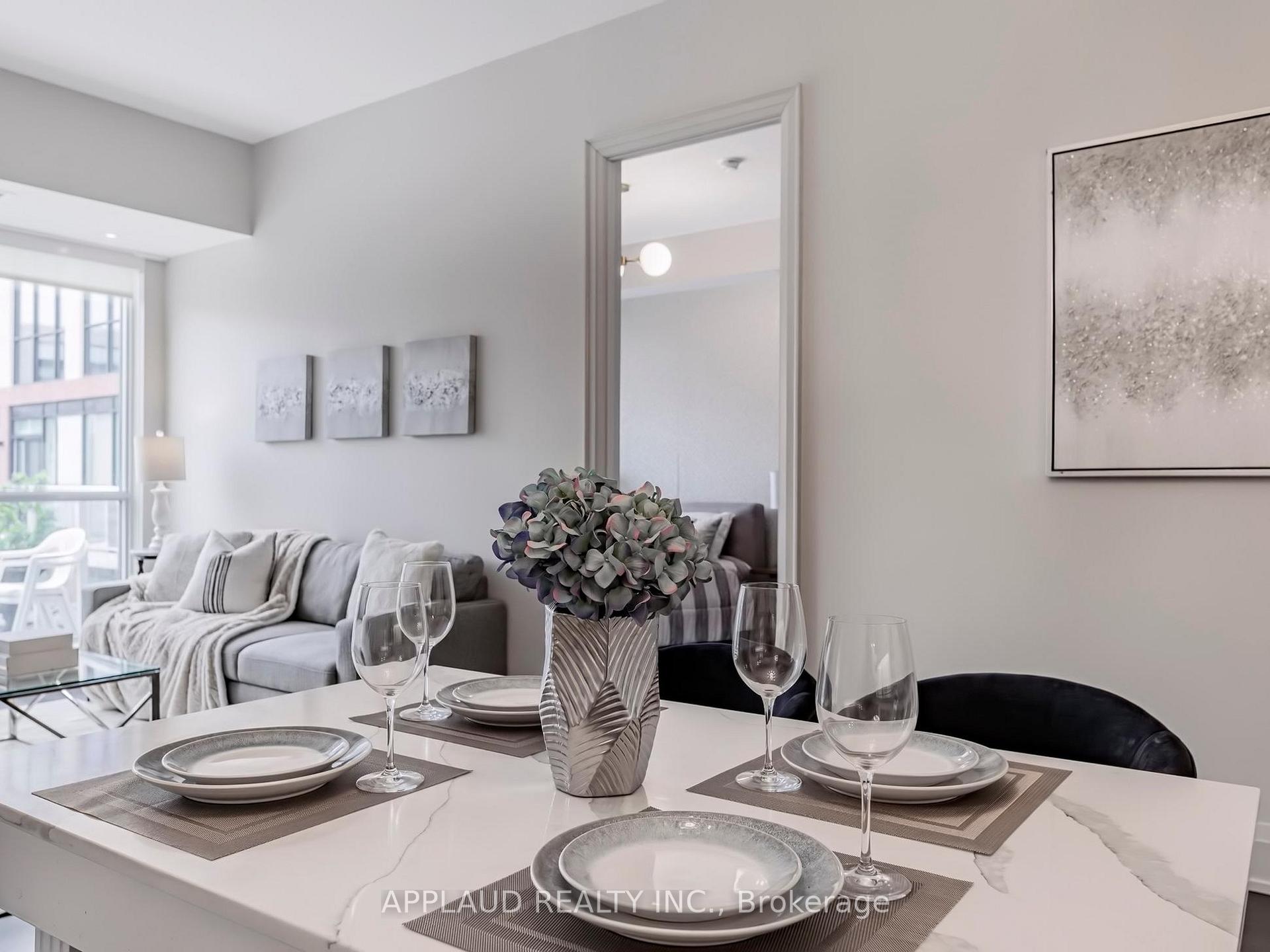 Photo 12 of Unit 318, 20 Fred Varley Drive, Markham, Unionville — HOMEH