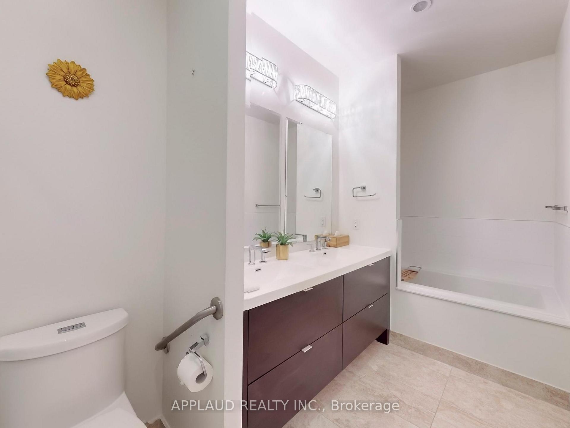 Photo 26 of Unit 318, 20 Fred Varley Drive, Markham, Unionville — HOMEH