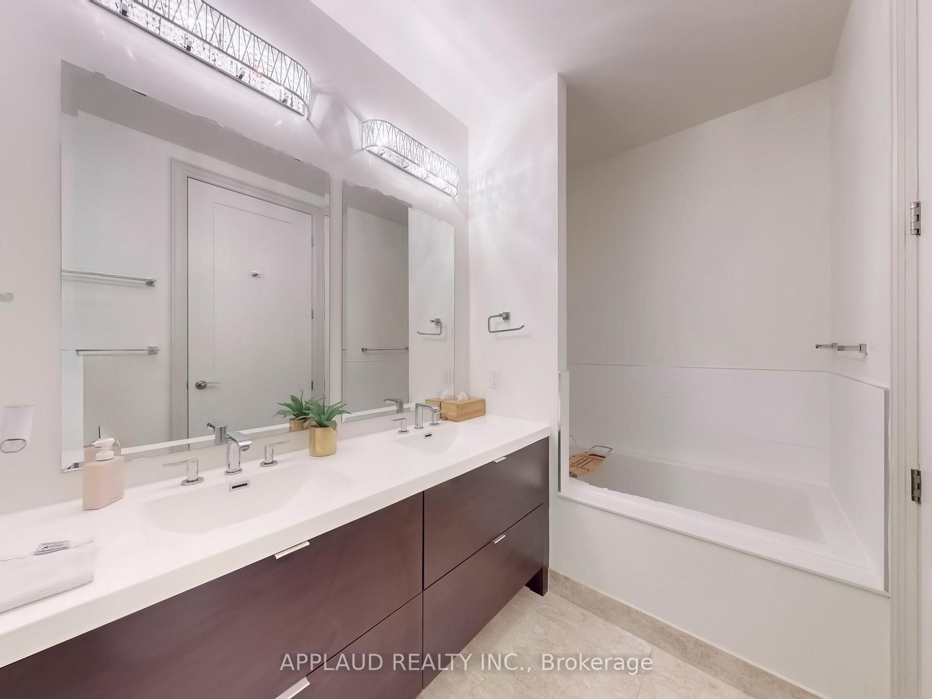 Photo 27 of Unit 318, 20 Fred Varley Drive, Markham, Unionville — HOMEH