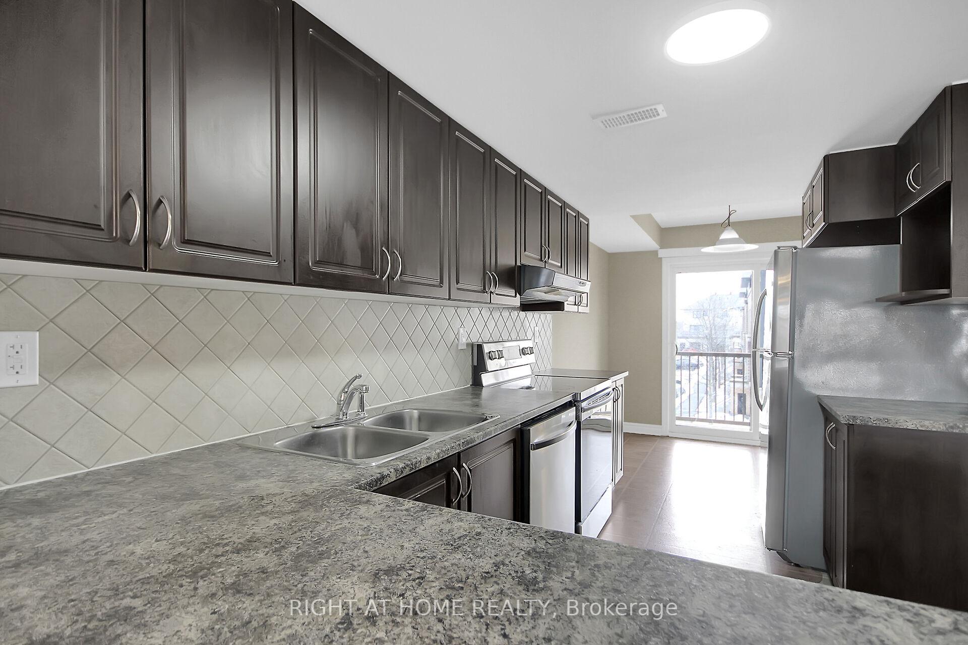 Photo 10 of Unit D, 1120 Klondike Road, Ottawa, Kanata - Morgan's Grant/South March — HOMEH