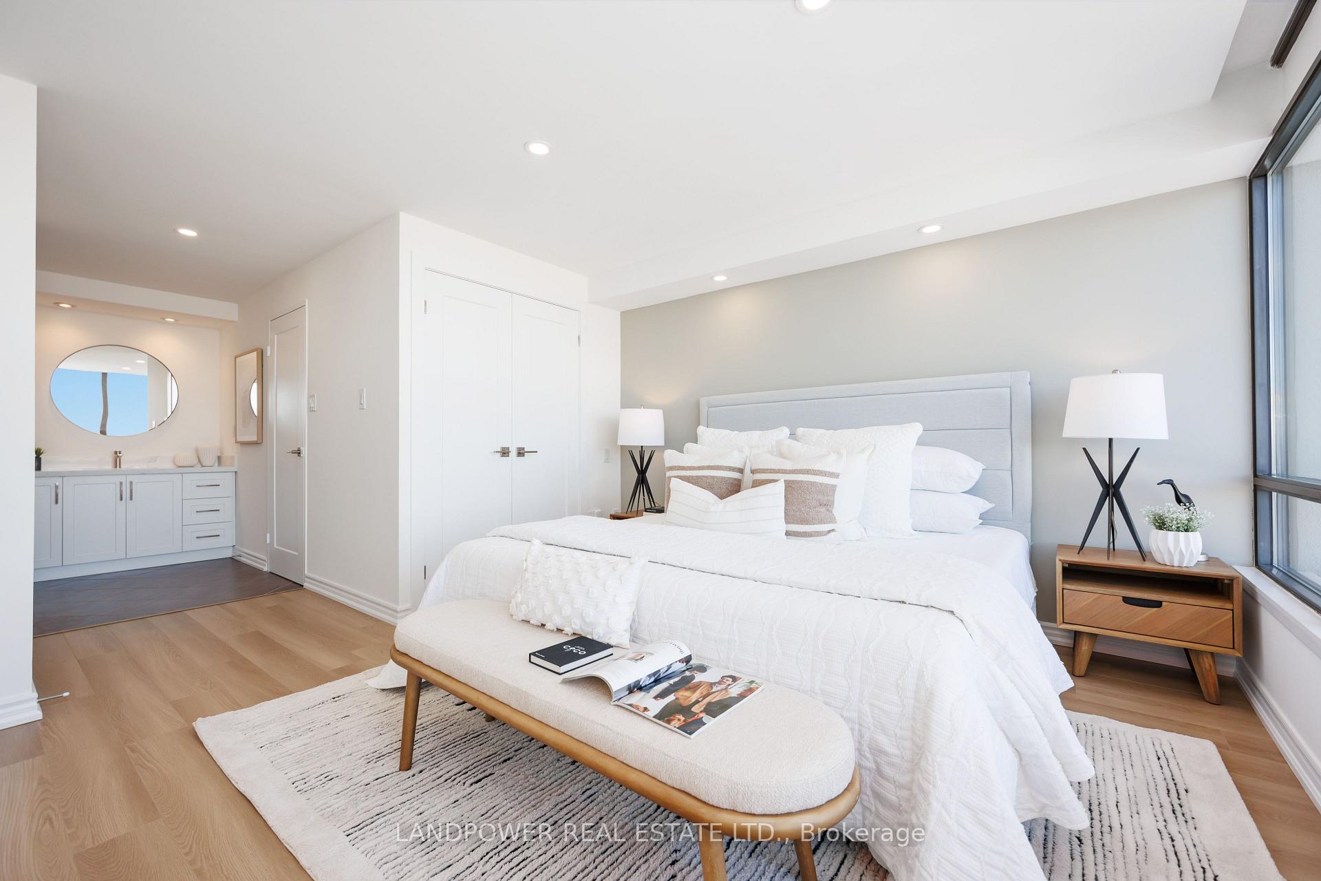Photo 17 of Unit 2307, 65 Skymark Drive, North York, Hillcrest Village — HOMEH