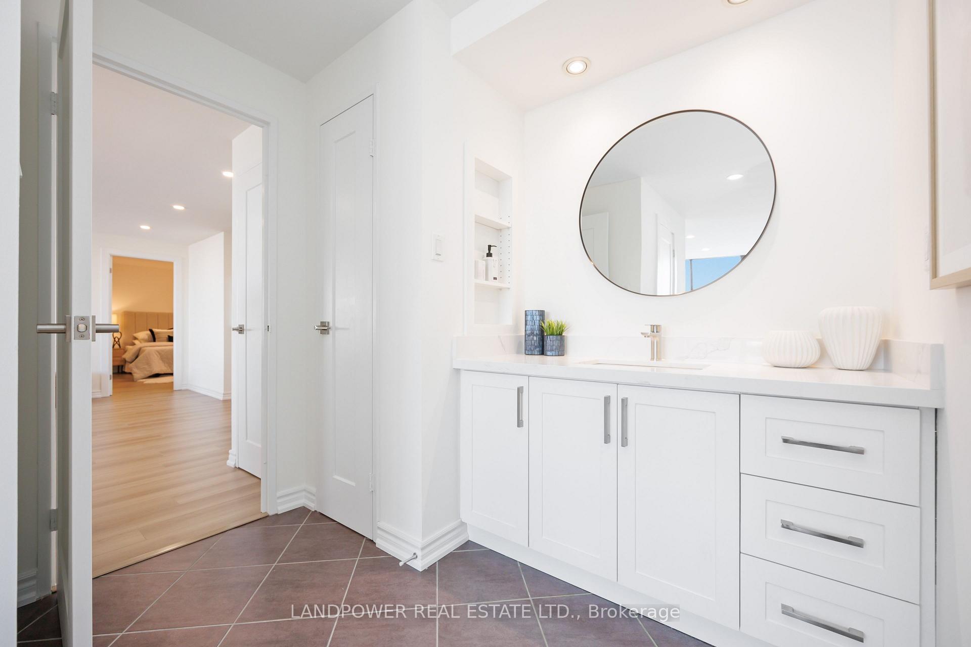 Photo 16 of Unit 2307, 65 Skymark Drive, North York, Hillcrest Village — HOMEH