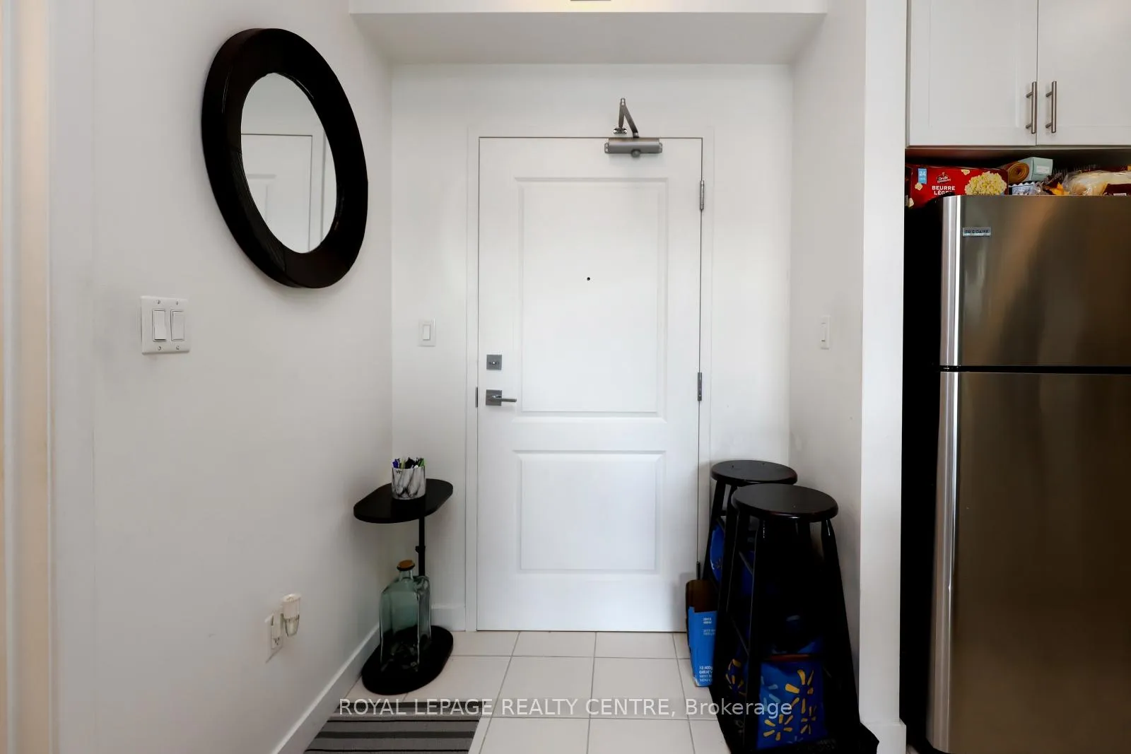 Photo 4 of Unit 429, 101 Shoreview Place, Hamilton, Lakeshore — HOMEH
