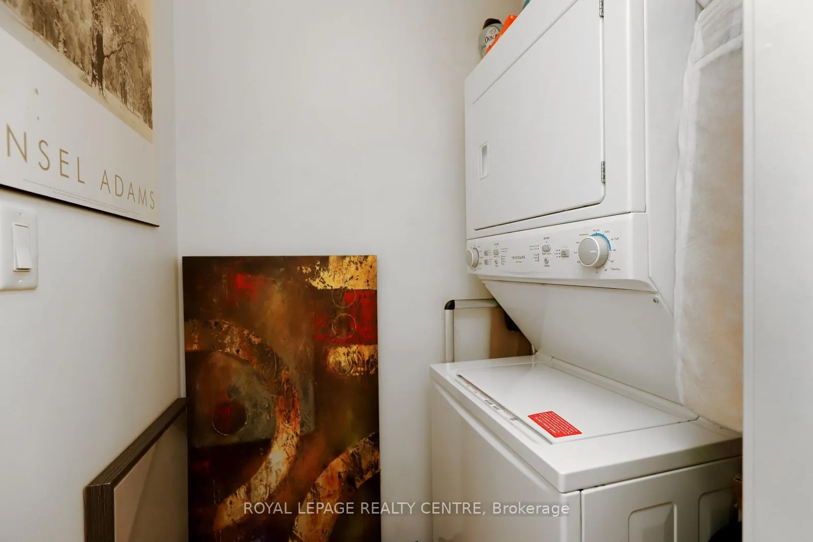 Photo 15 of Unit 429, 101 Shoreview Place, Hamilton, Lakeshore — HOMEH
