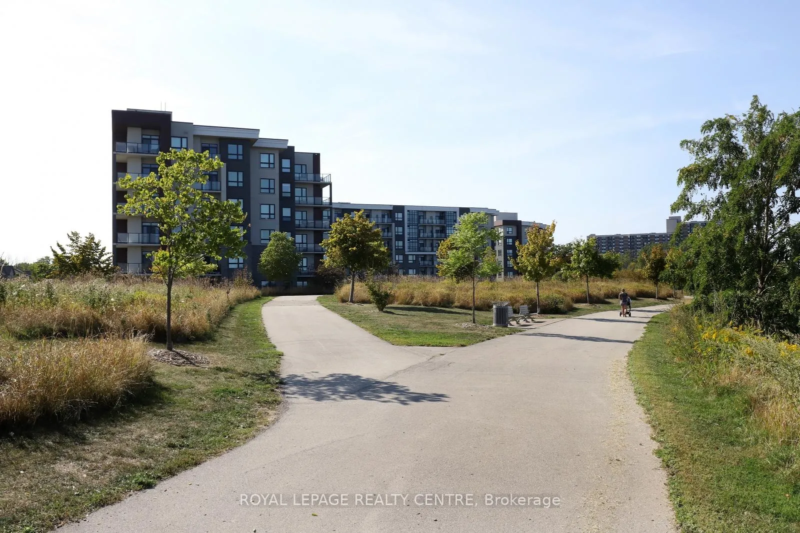Photo 26 of Unit 429, 101 Shoreview Place, Hamilton, Lakeshore — HOMEH