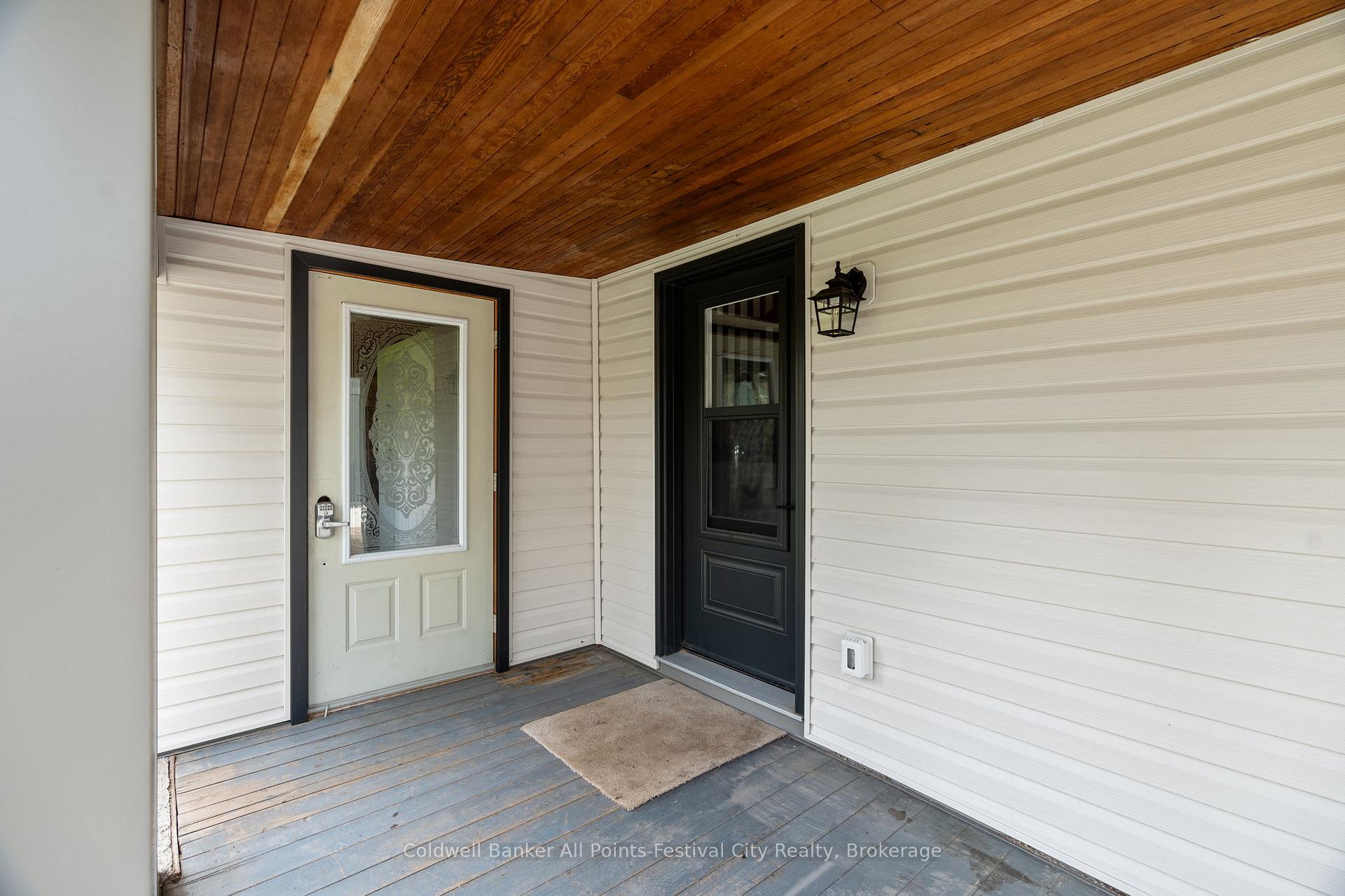 Photo 28 of 82 Gloucester Terrace, Goderich, Goderich (Town) — HOMEH