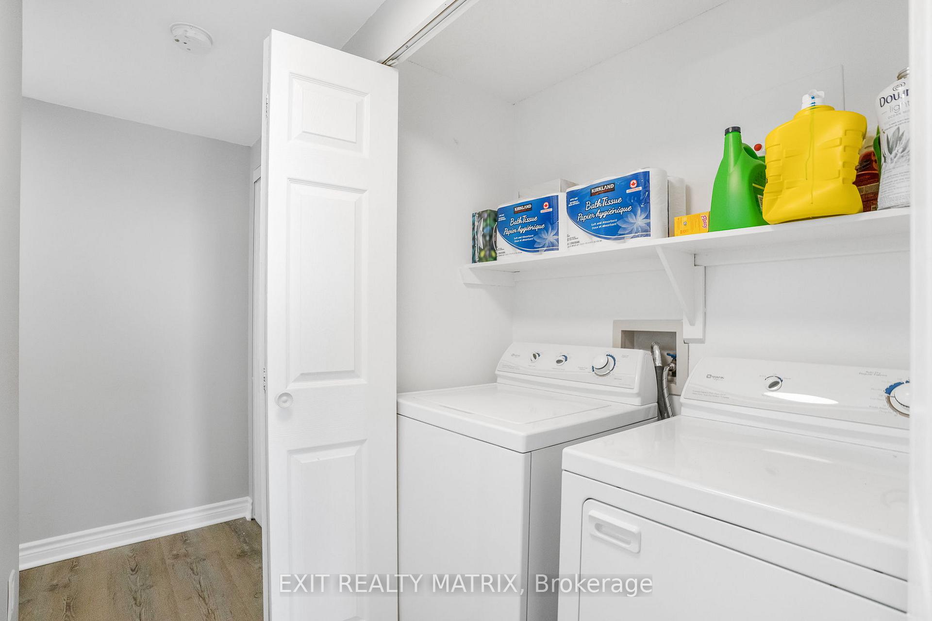 Front of Unit 501, 2759 Carousel Crescent