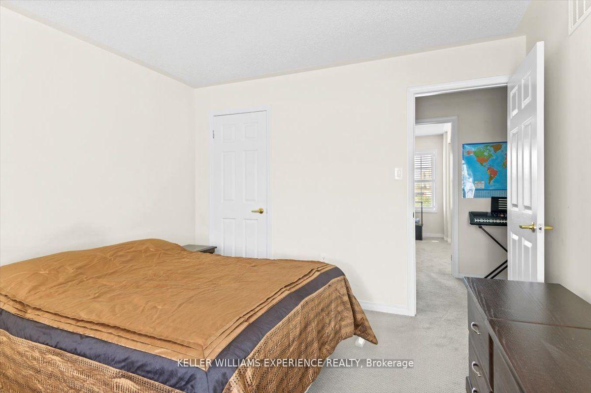 Photo 8 of Unit 11, 113 Chapman Drive, Ajax, Central — HOMEH