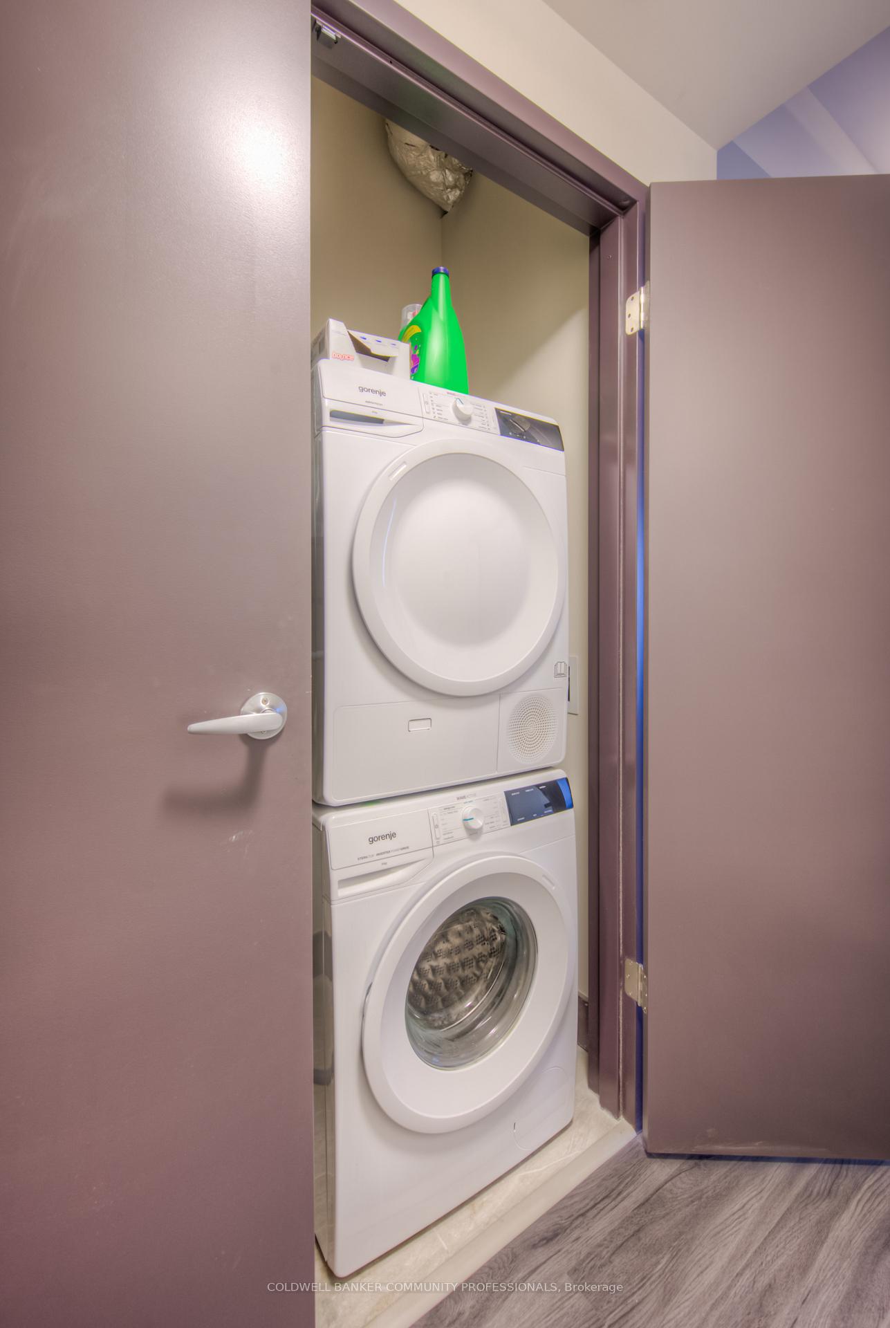 Photo 12 of Unit 305, 121 King Street E, Hamilton, Beasley — HOMEH