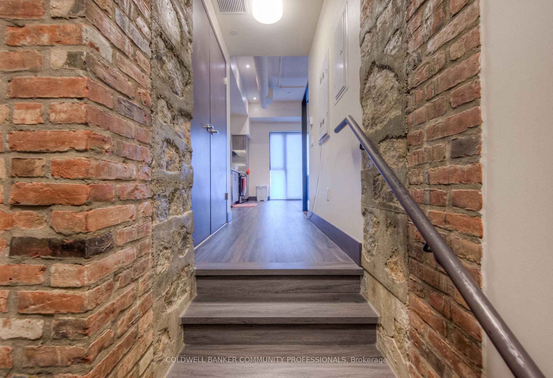 Photo 13 of Unit 305, 121 King Street E, Hamilton, Beasley — HOMEH