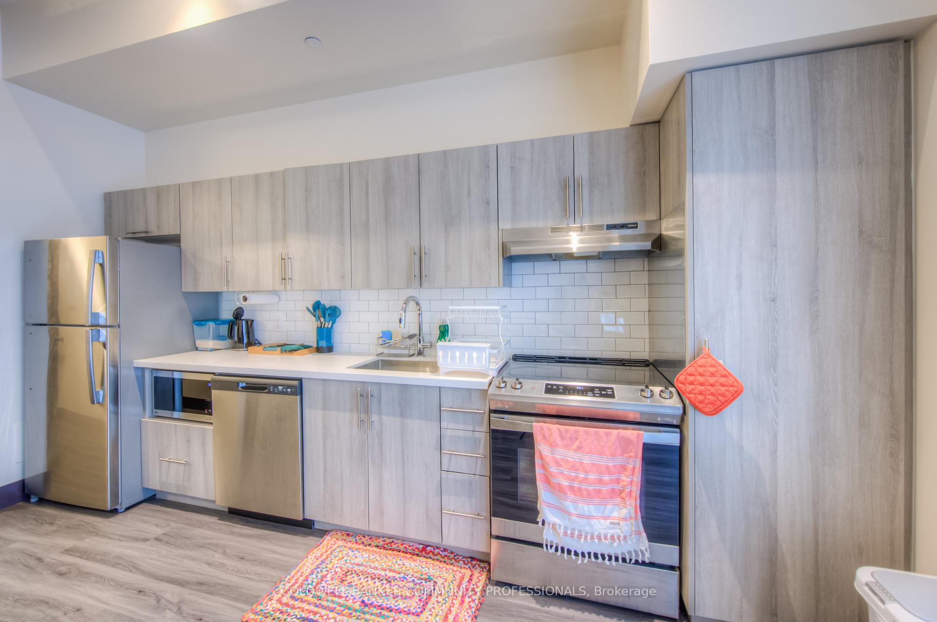 Photo 15 of Unit 305, 121 King Street E, Hamilton, Beasley — HOMEH