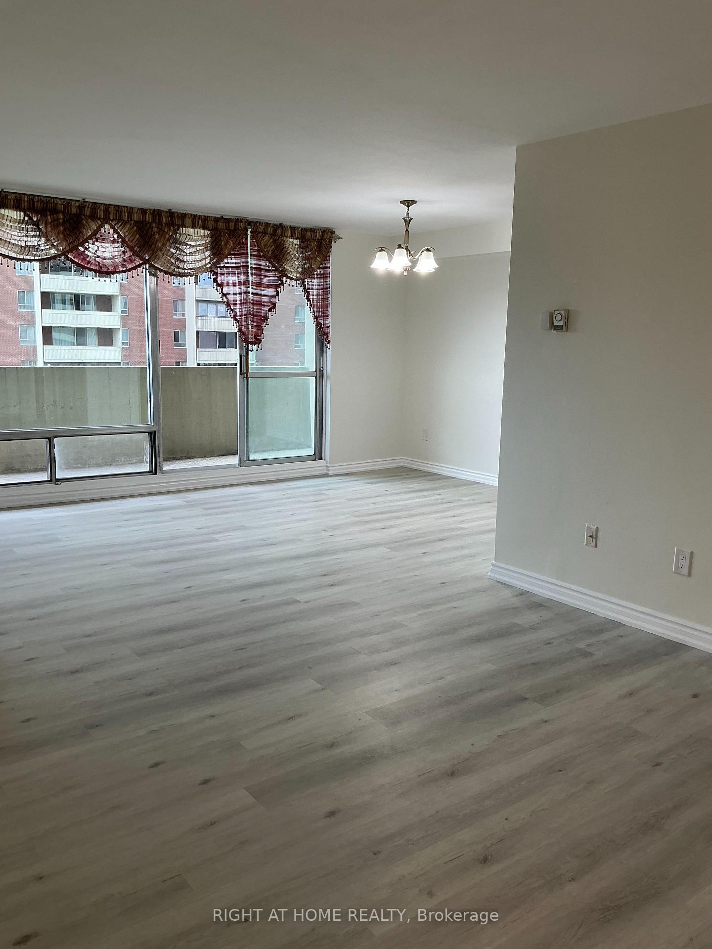 Photo 9 of Unit 717, 5 Massey Square, Toronto, Crescent Town — HOMEH