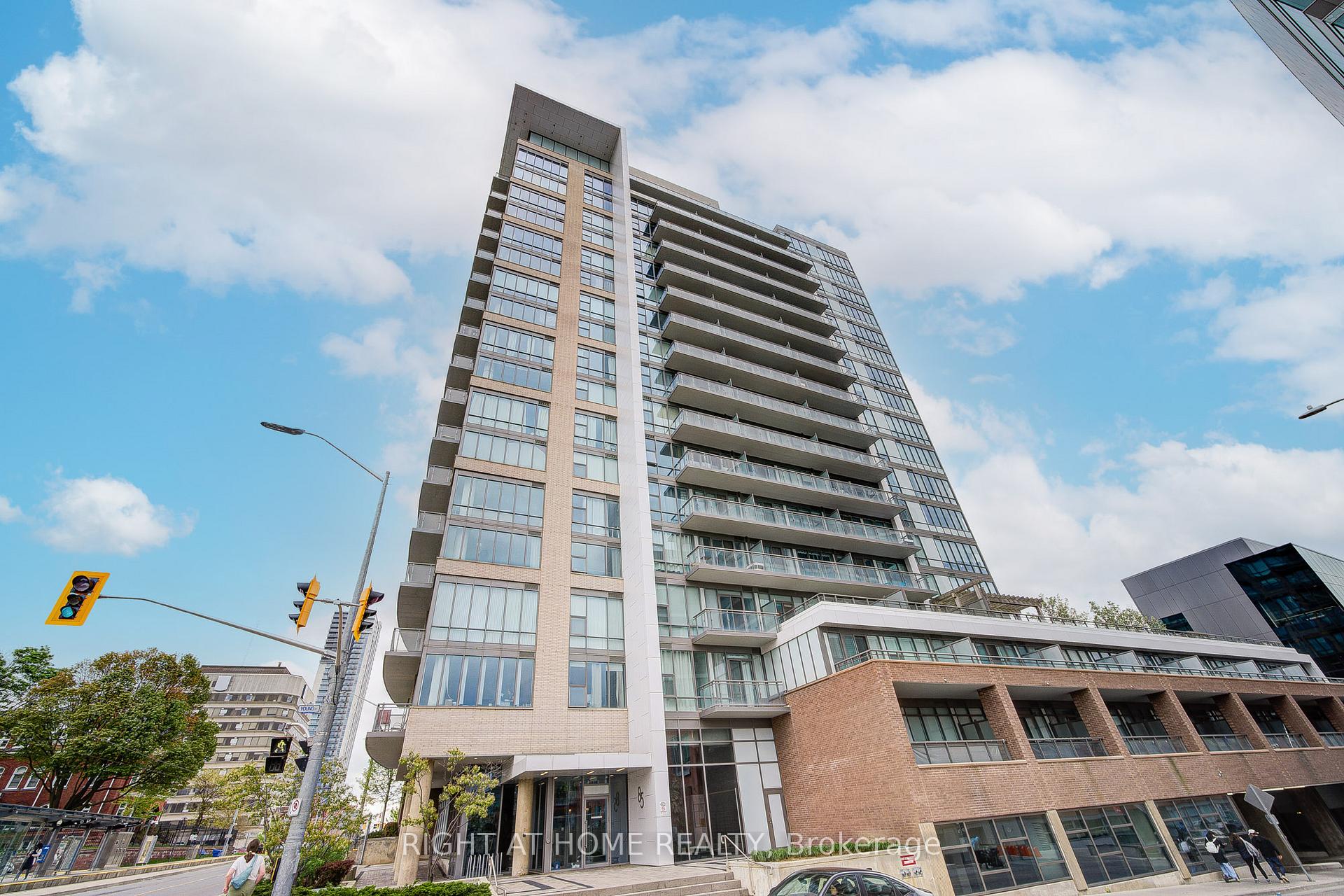 Front of Unit 405, 85 Duke Street W