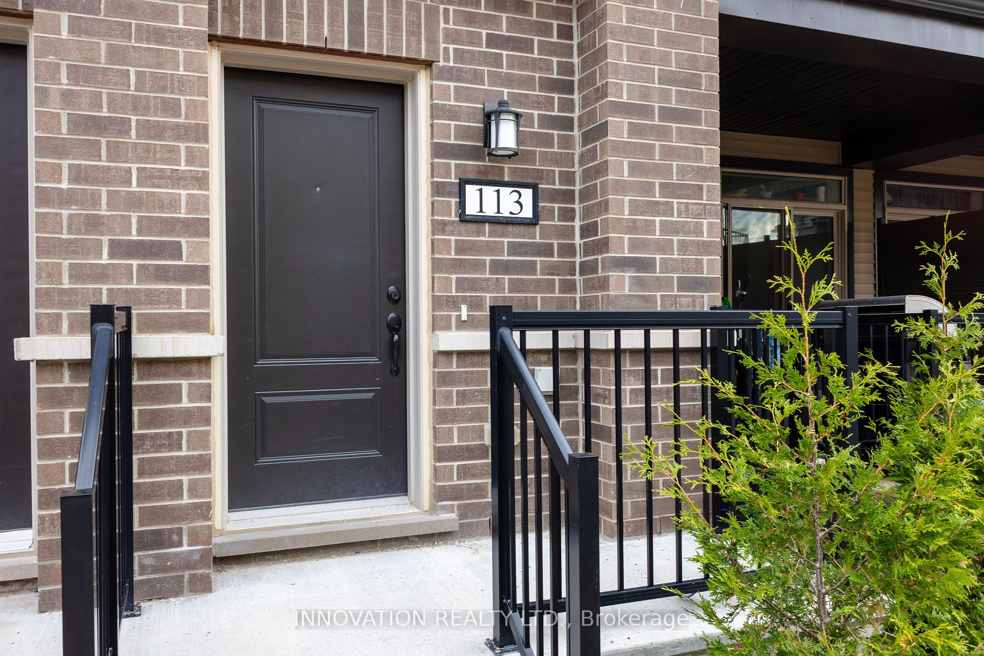 Photo 3 of 113 Pilot Private, Ottawa, Kanata - Emerald Meadows/Trailwest — HOMEH