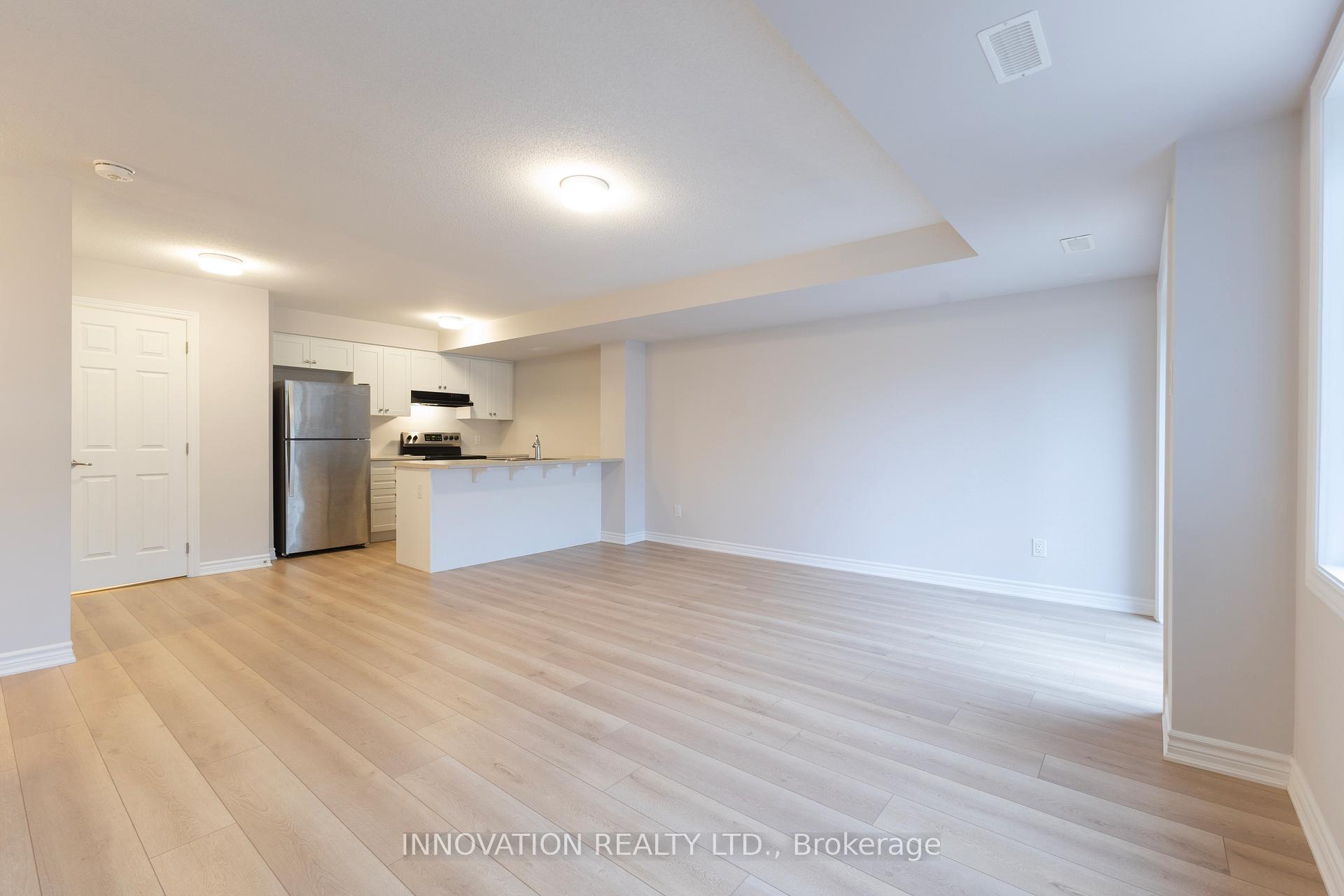Photo 5 of 113 Pilot Private, Ottawa, Kanata - Emerald Meadows/Trailwest — HOMEH