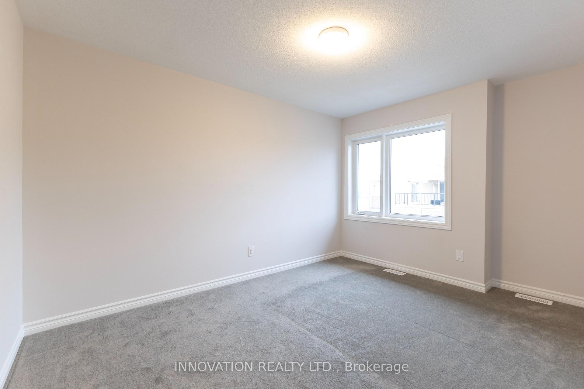 Photo 20 of 113 Pilot Private, Ottawa, Kanata - Emerald Meadows/Trailwest — HOMEH