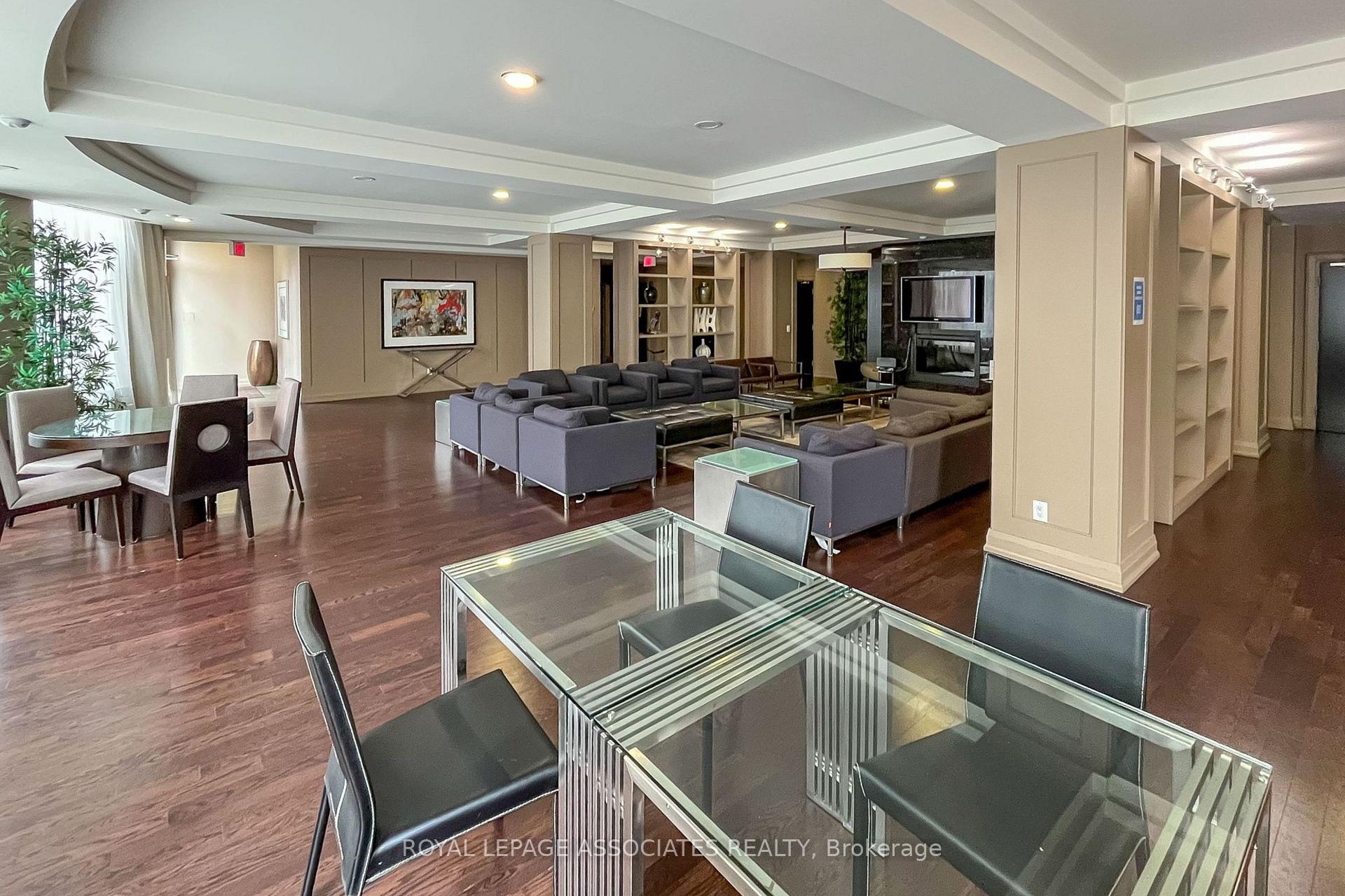 Photo 20 of Unit 101, 111 Upper Duke Crescent, Markham, Unionville — HOMEH