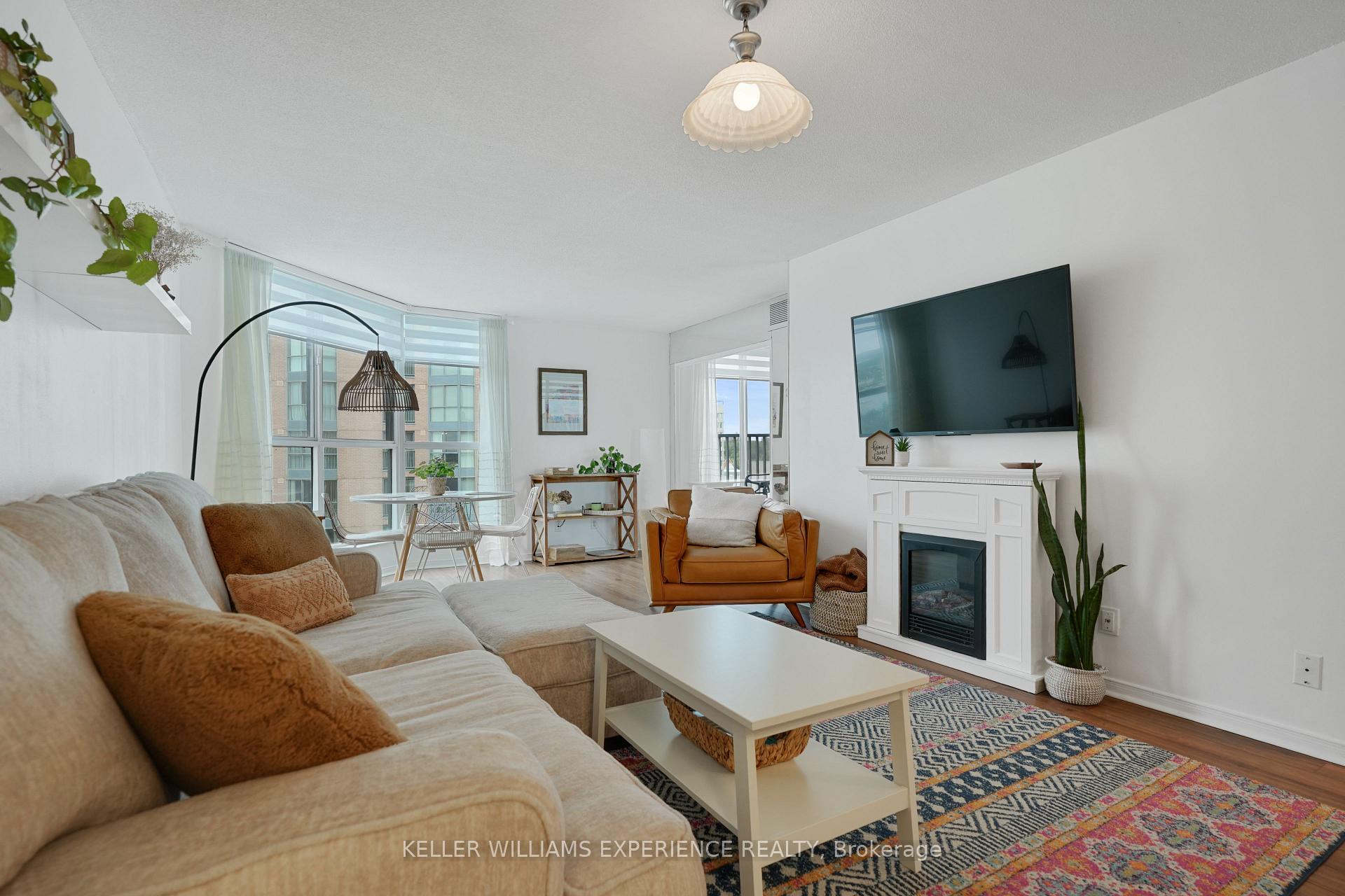 Photo 14 of Unit 903, 150 Dunlop Street E, Barrie, City Centre — HOMEH
