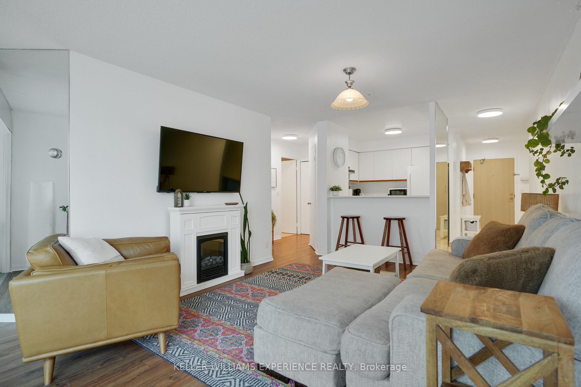 Photo 16 of Unit 903, 150 Dunlop Street E, Barrie, City Centre — HOMEH
