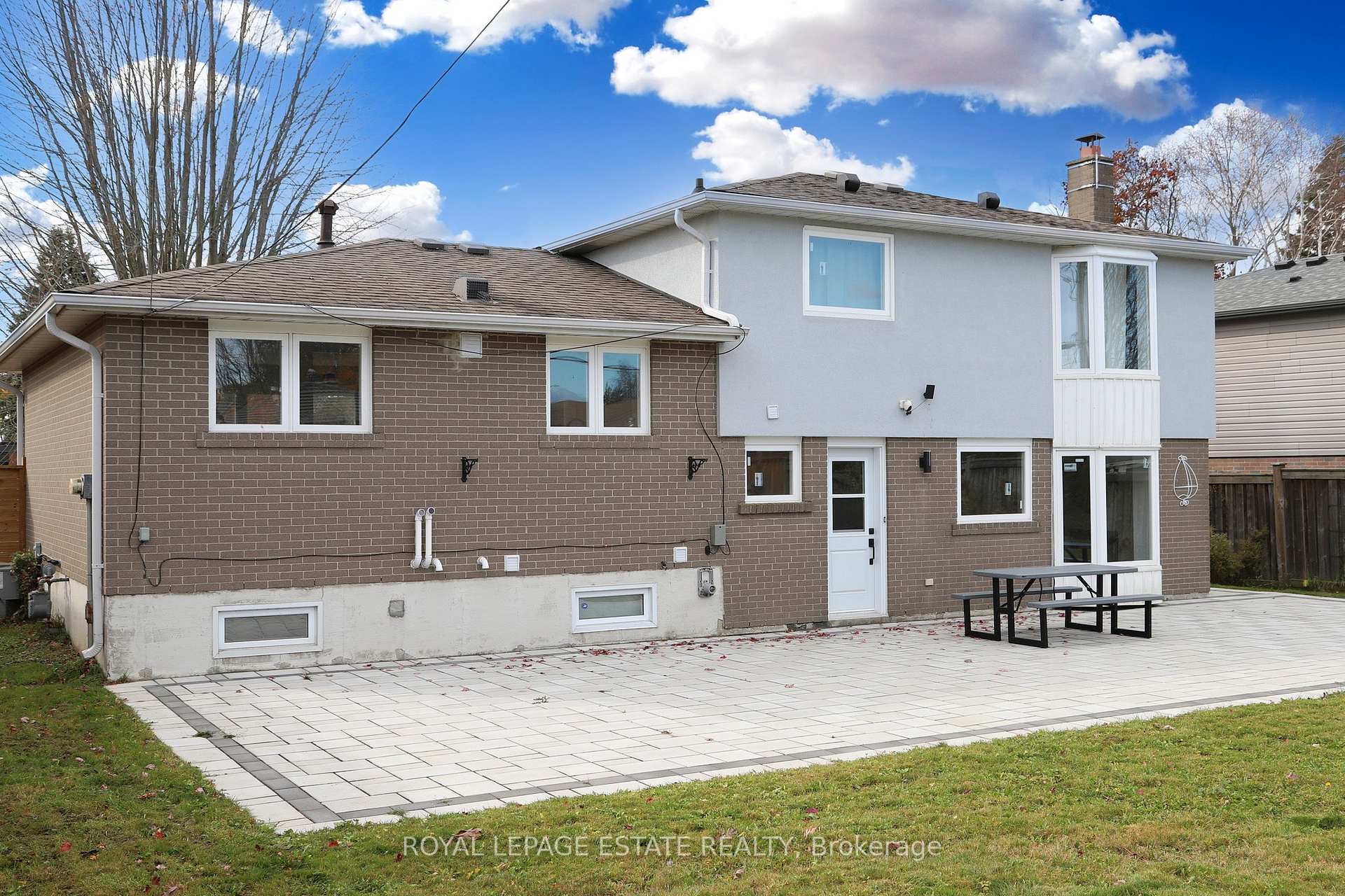Photo 35 of 23 Crawford Drive, Ajax, South East — HOMEH