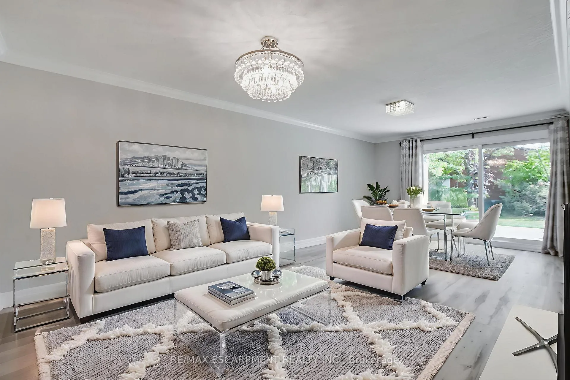 Photo 8 of 47 Szollosy Circle, Hamilton, Kennedy — HOMEH