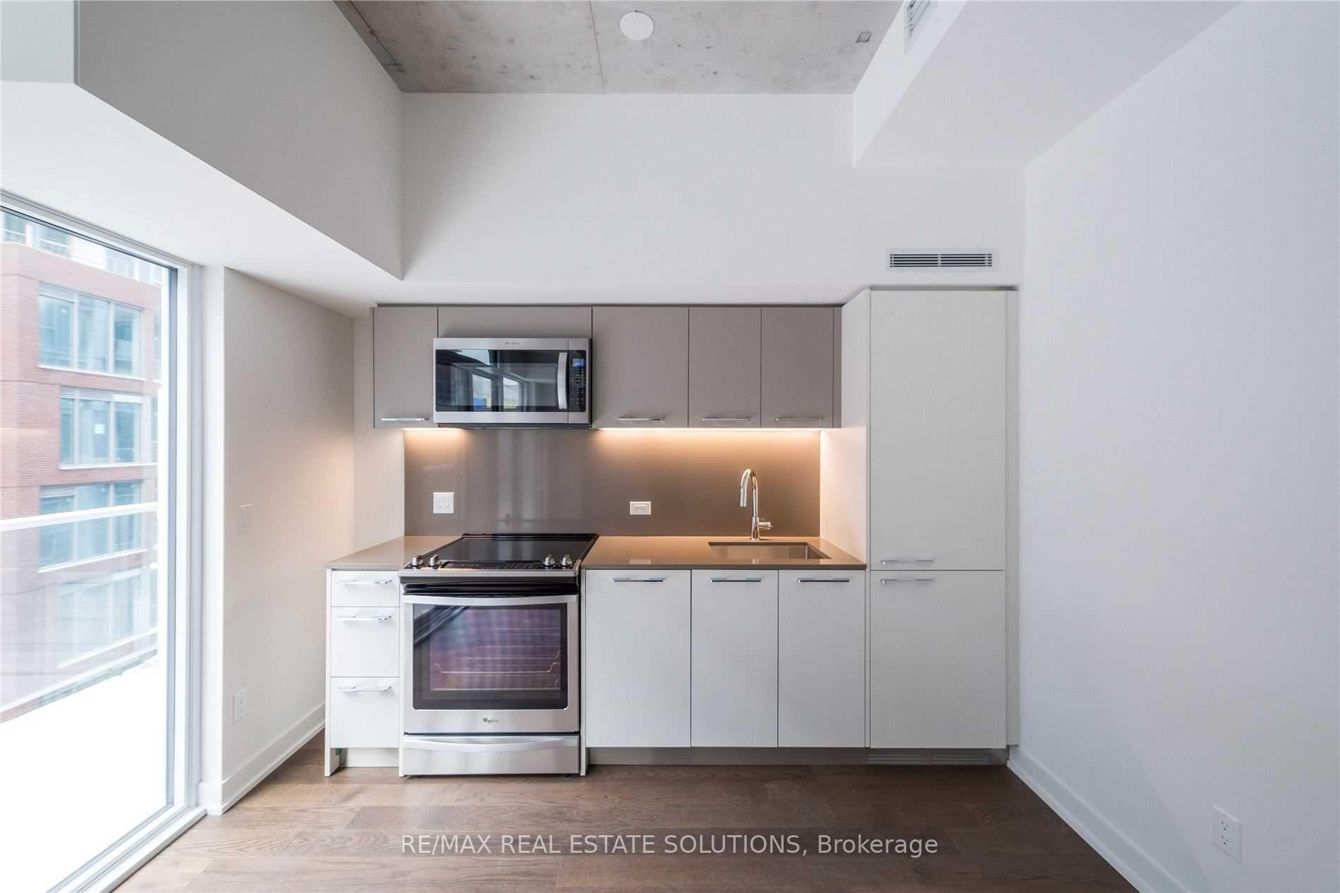 Photo 4 of Unit 512, 15 Baseball Place, Toronto, South Riverdale — HOMEH