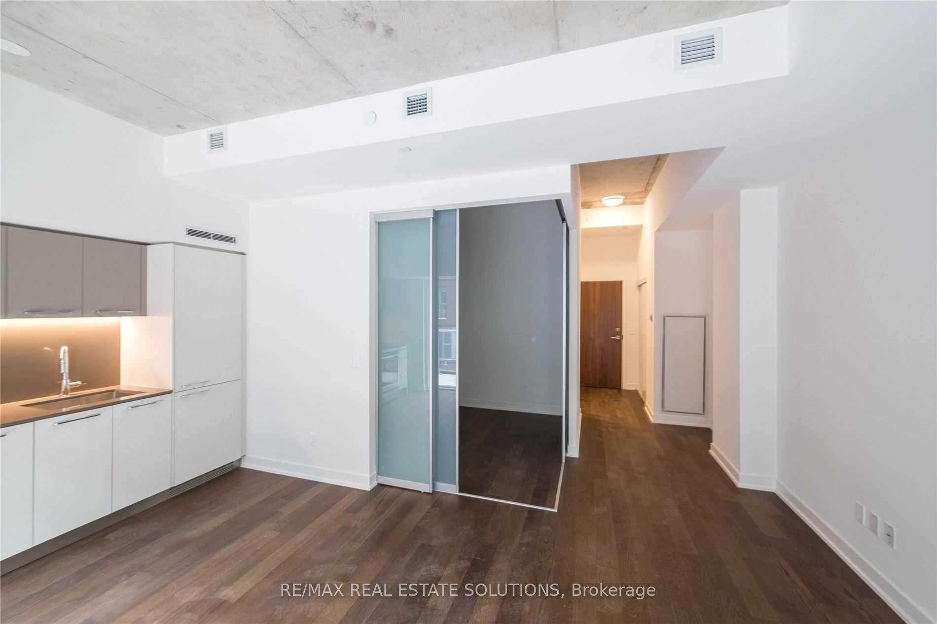 Photo 6 of Unit 512, 15 Baseball Place, Toronto, South Riverdale — HOMEH