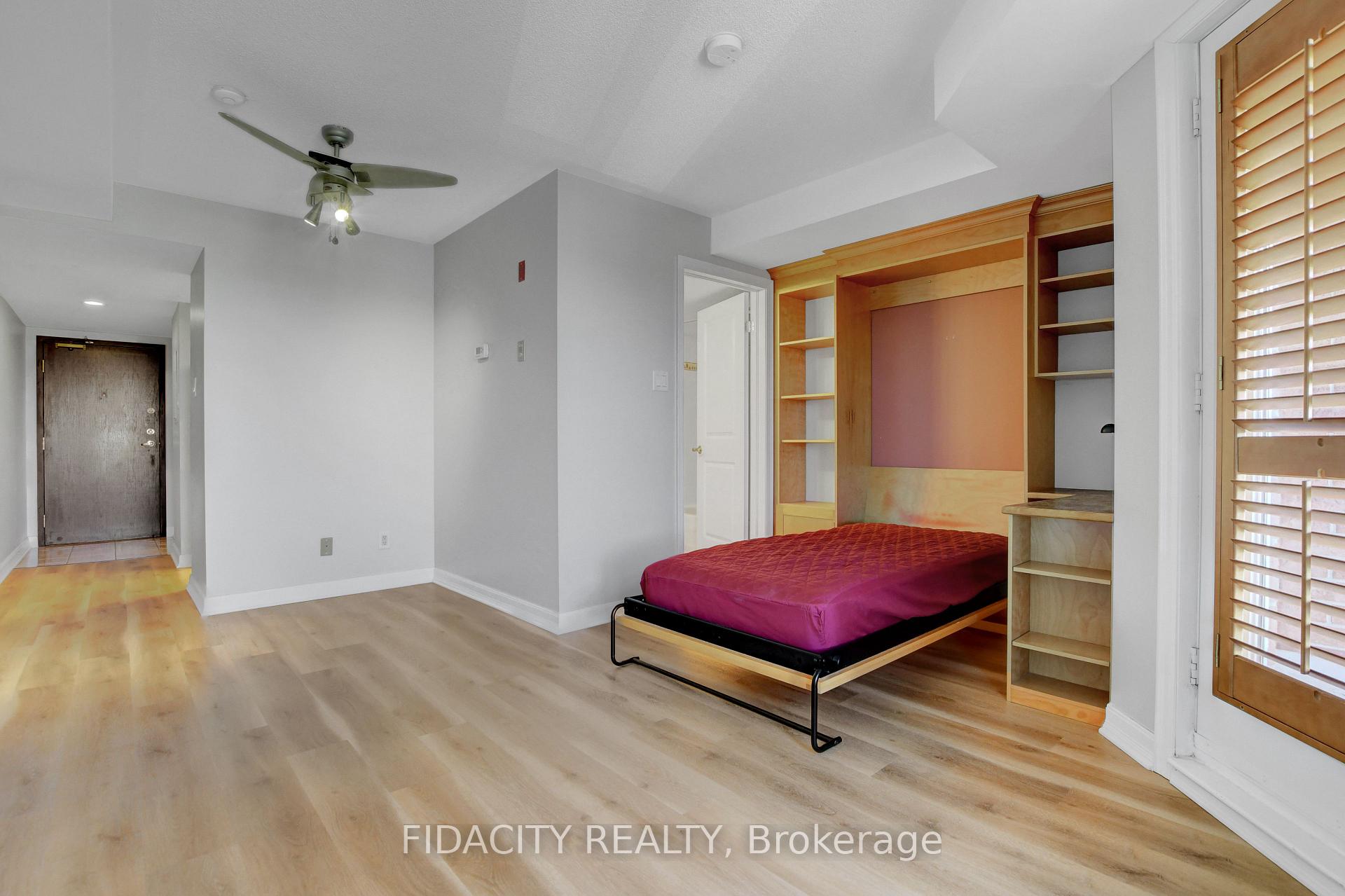 Photo 8 of Unit 6C, 310 Central Park Drive, Ottawa, Central Park — HOMEH