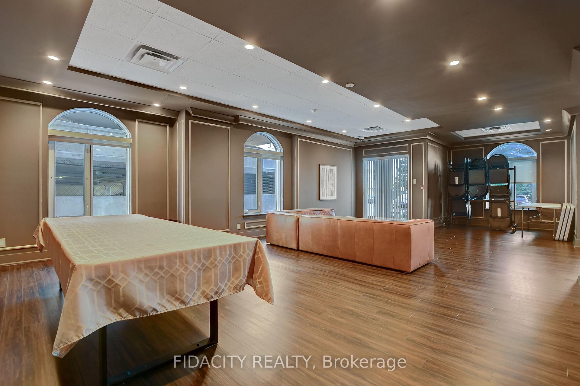 Photo 21 of Unit 6C, 310 Central Park Drive, Ottawa, Central Park — HOMEH