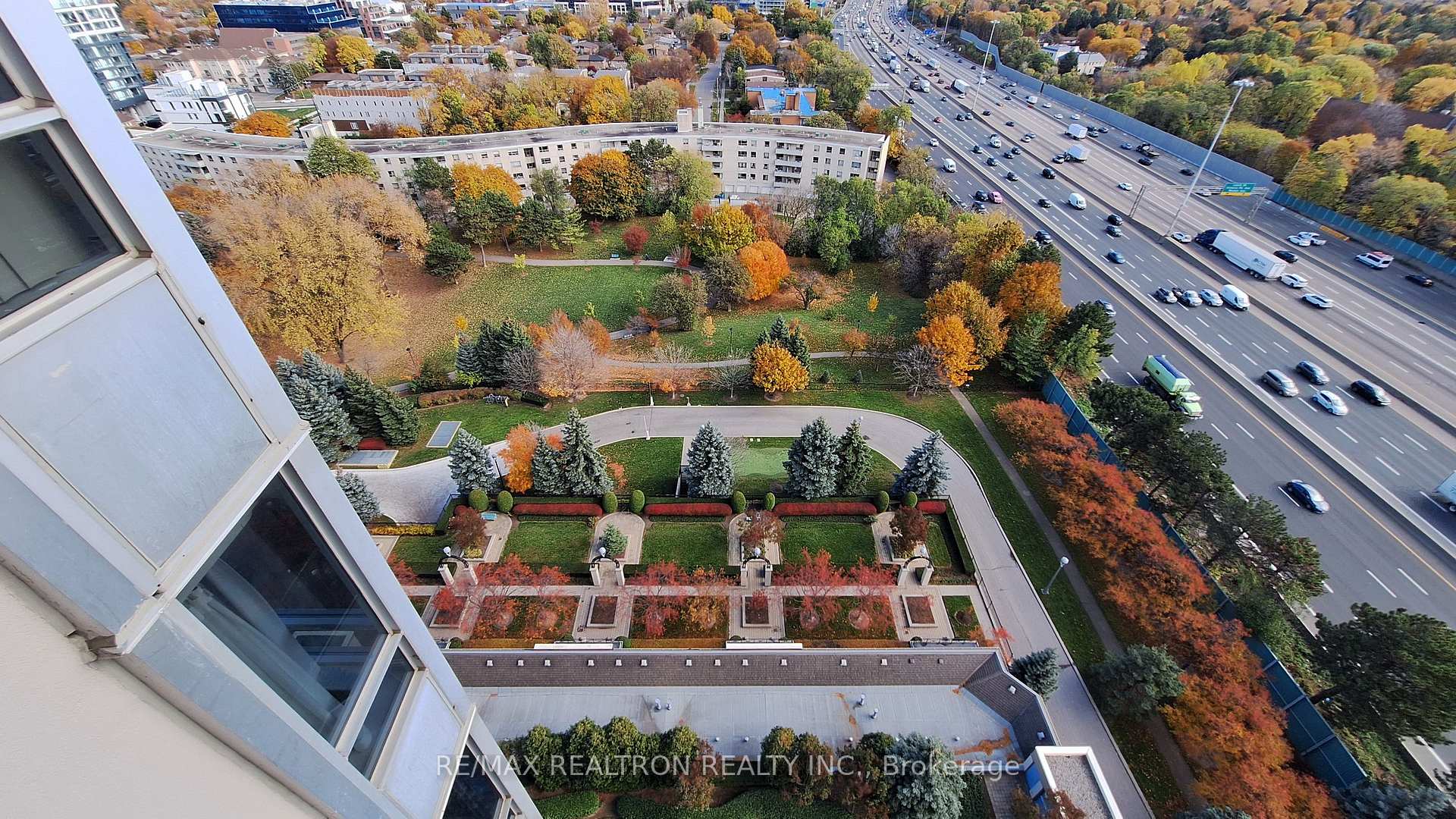 Photo 32 of Unit 1707, 3 Rean Drive, North York, Bayview Village — HOMEH