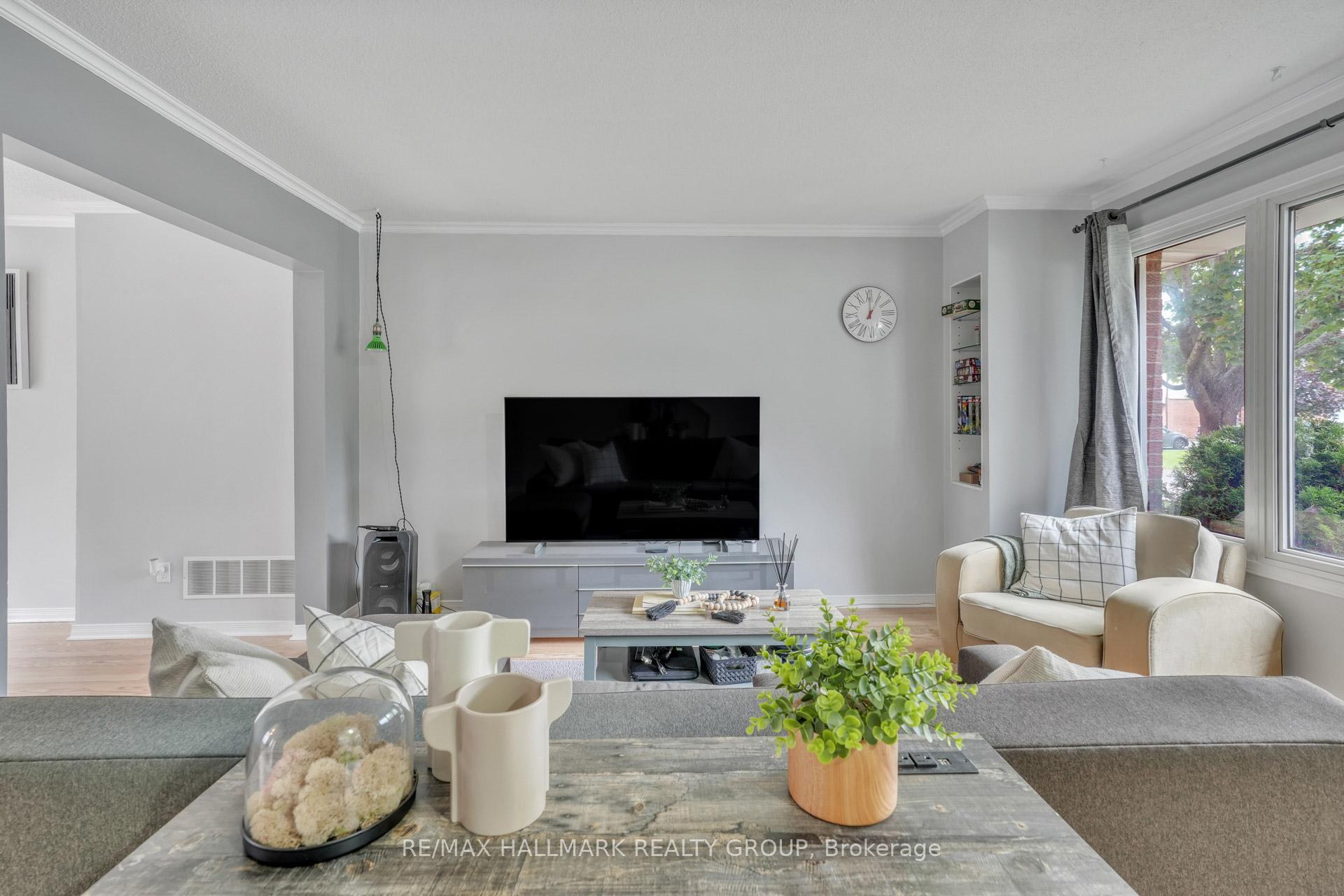 Photo 7 of 3190 Bannon Way, Ottawa, Blossom Park/Kemp Park/Findlay Creek — HOMEH
