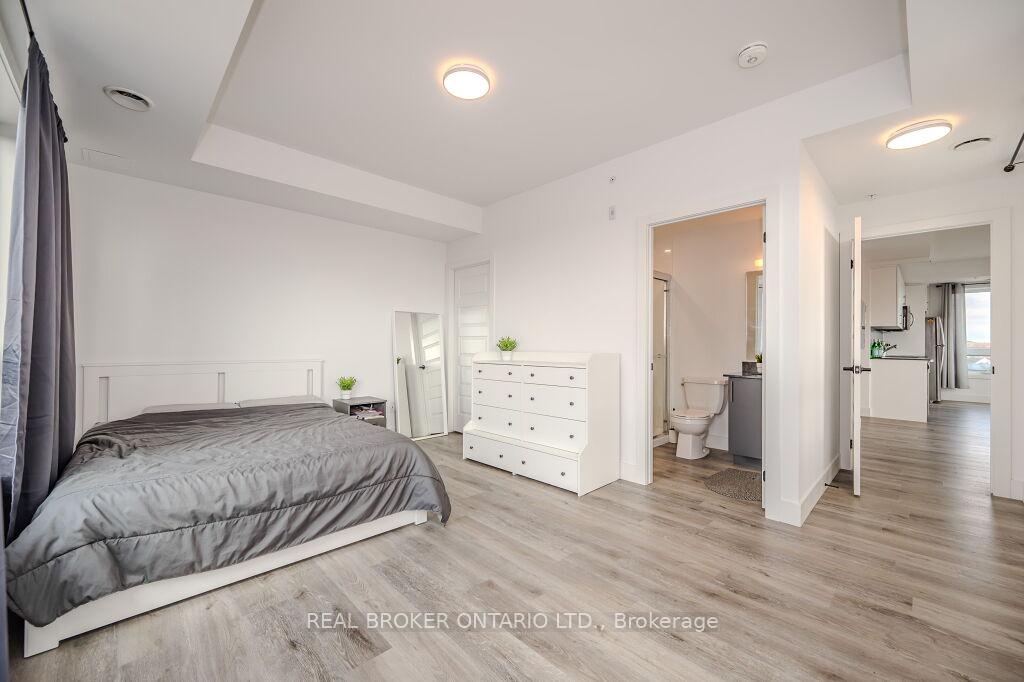 Photo 1 of Unit 601, 26 Lowes Road W, Guelph, Clairfields/Hanlon Business Park — HOMEH