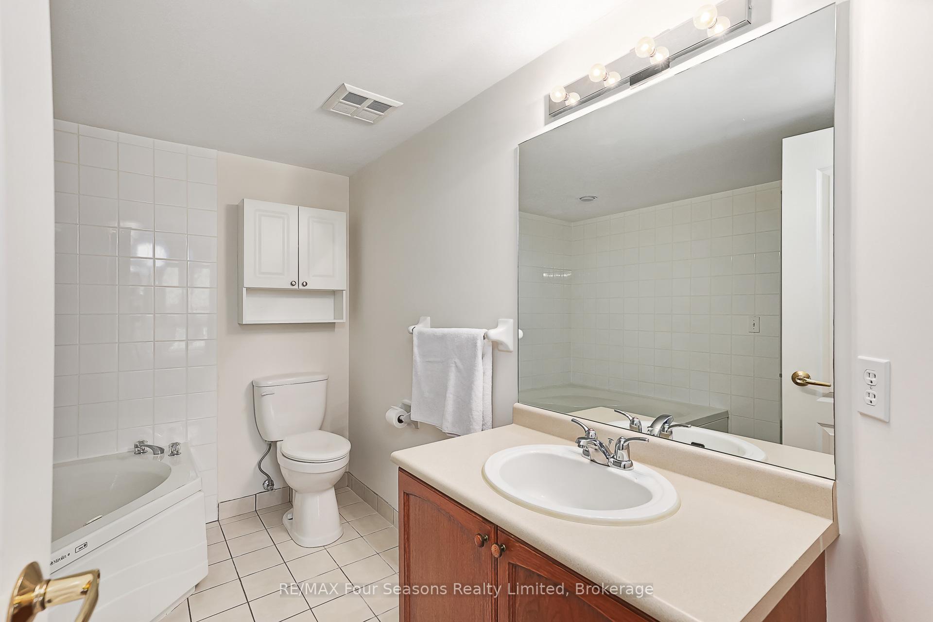 Photo 21 of Unit 310, 16 Raglan Street, Collingwood — HOMEH