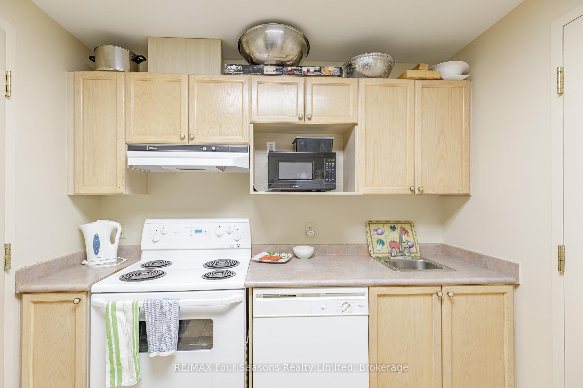 Photo 32 of Unit 310, 16 Raglan Street, Collingwood — HOMEH